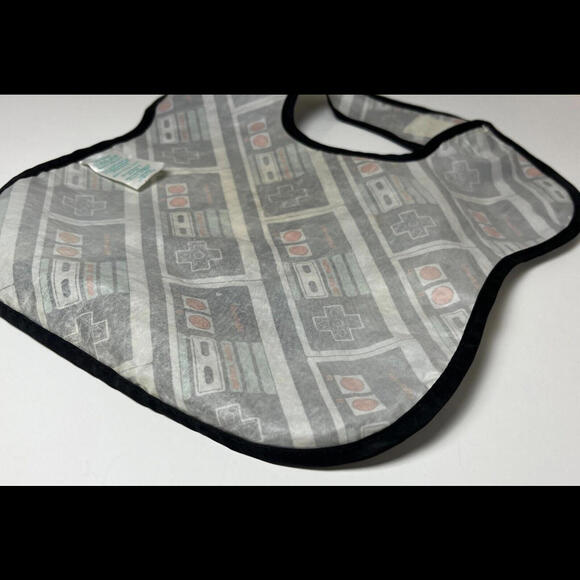 Nintendo Entertainment Systems Original Controller NES 2017 Baby Toddler Bib - Picture 8 of 10